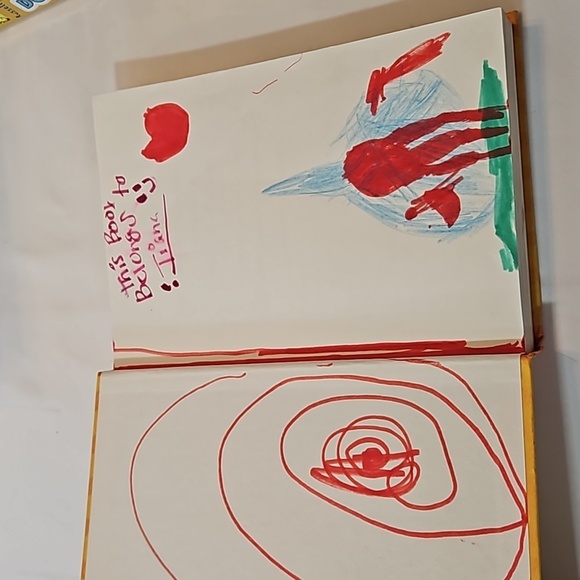 Rachel Renée Russell Dork Diaries Tales from a Not so talented Pop Star- Glam TV - Picture 14 of 17